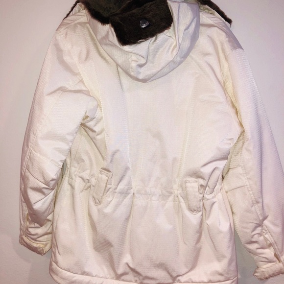 Post Card Luxury Coat - Picture 6 of 9